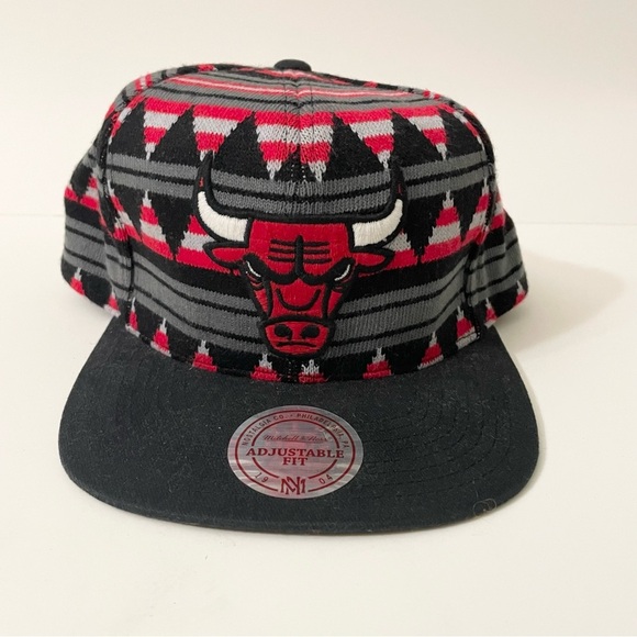 Chicago Bulls Snapback Hat Southwest Aztec Mitchell And Ness Cap - Picture 1 of 16